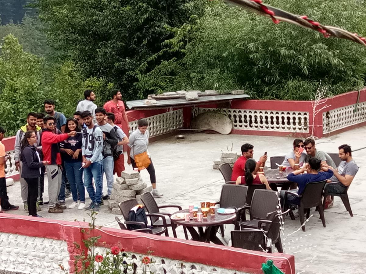 Moksha Hotel Kasol Extérieur photo